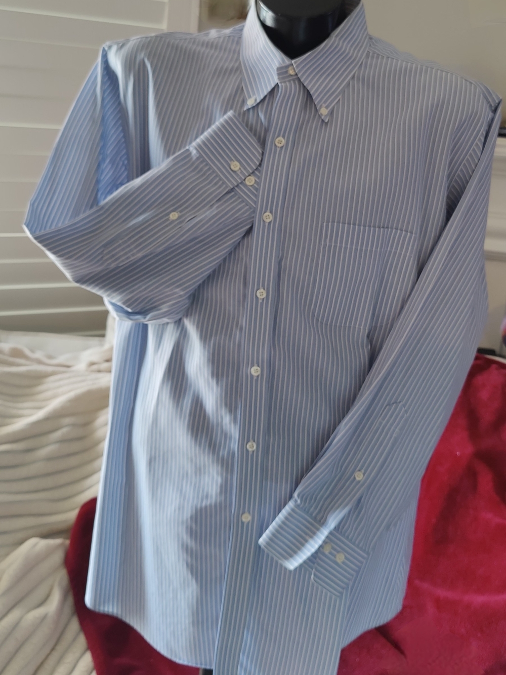 Brooks Brothers Regent Classic Mens Blue Wht Pinstripe Dress Shirt 17 1/2 32-33